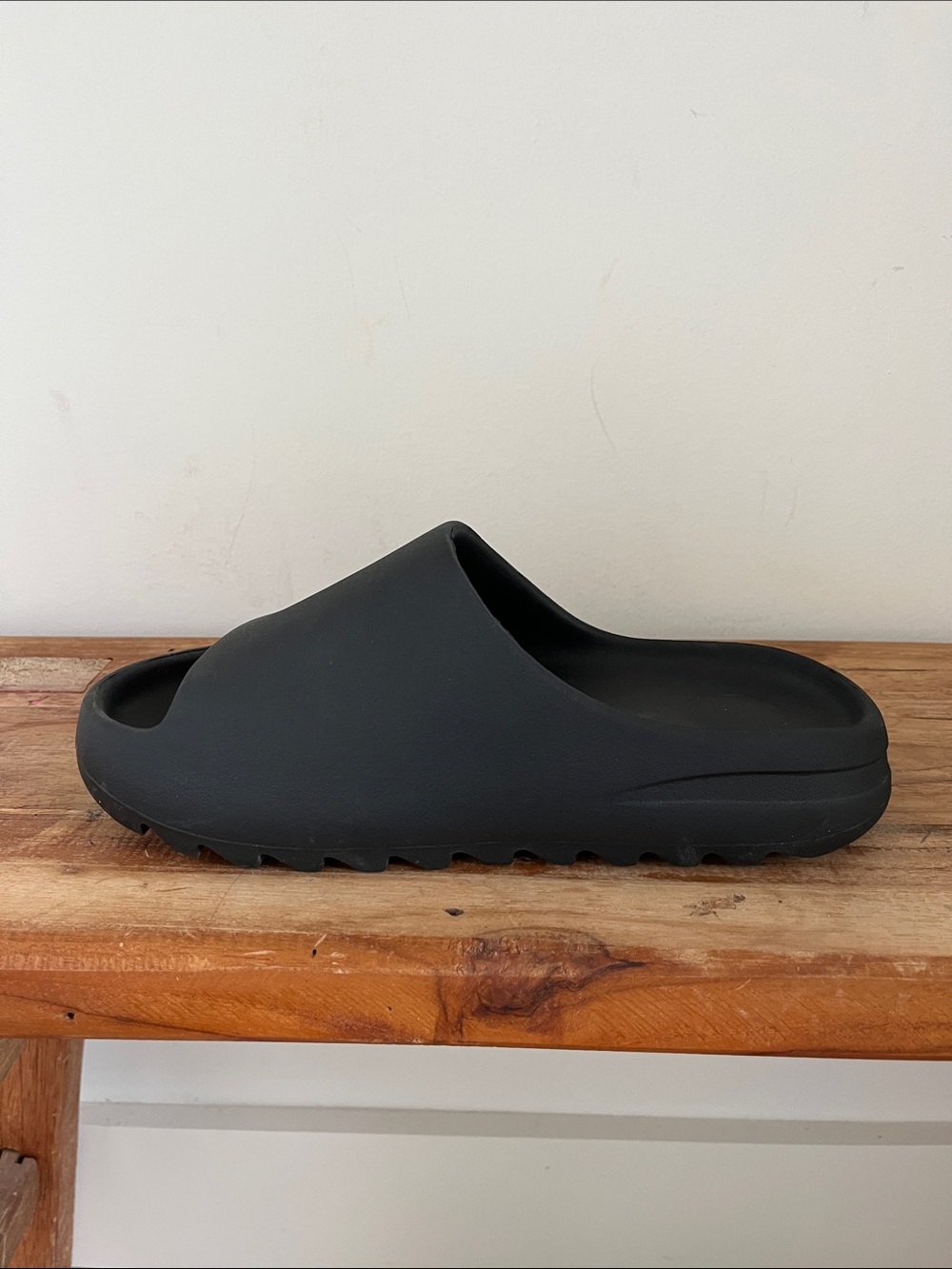 Yeezy slides / YZY YS-01 black . Size US Men 7 - Picture 3 of 7